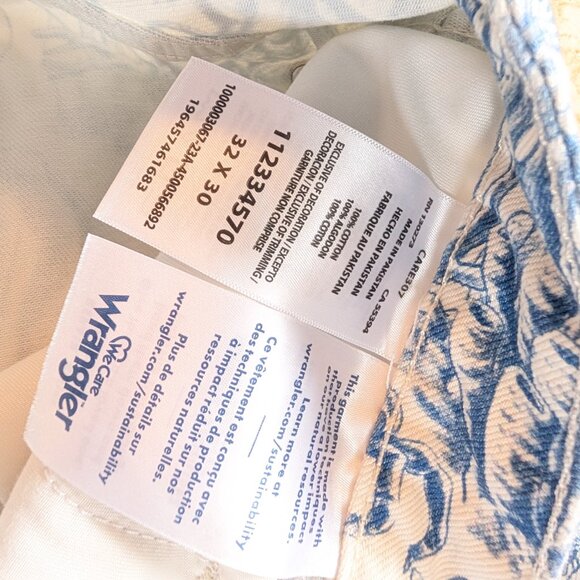 Wrangler Wanderer FLARE JEAN IN SAILING SEVEN SEAS IN Nautical 32 x 30 Plus - Picture 8 of 9